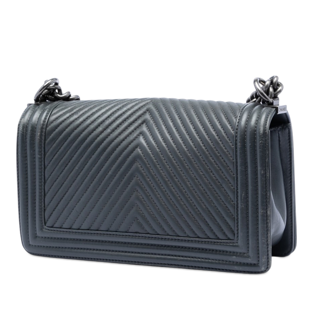 Pre-Loved Chanel Old Medium Chevron Lambskin Boy Flap - Picture 2 of 7